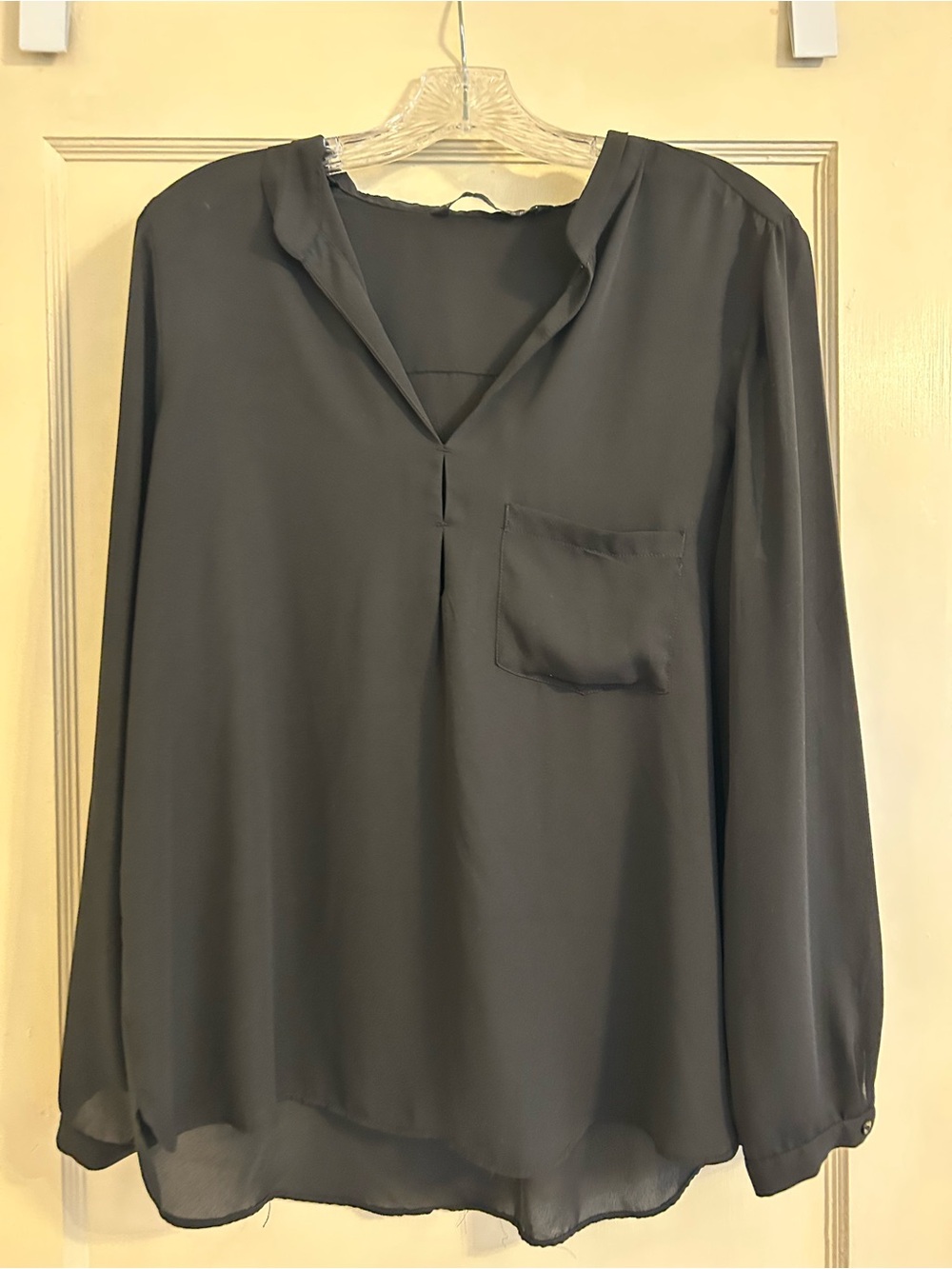 Zara Black V-Neck Long-Sleeve Pocket Blouse
